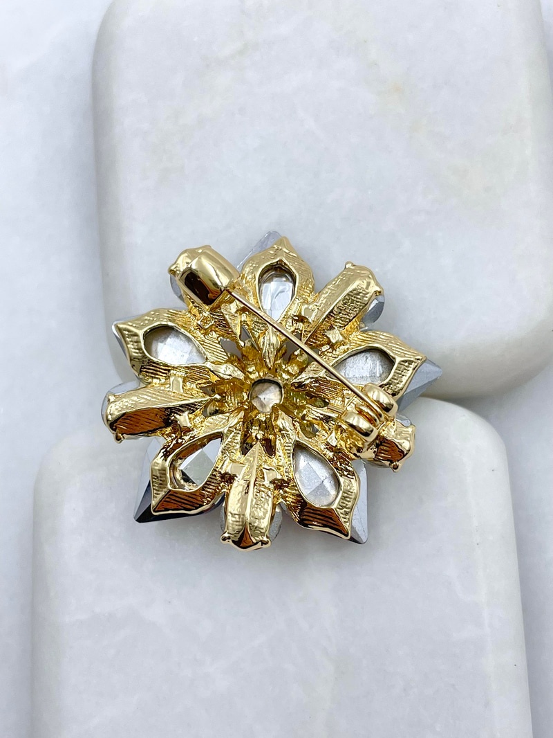 Renkli Kristal Taşlı Çiçek Broş Gold