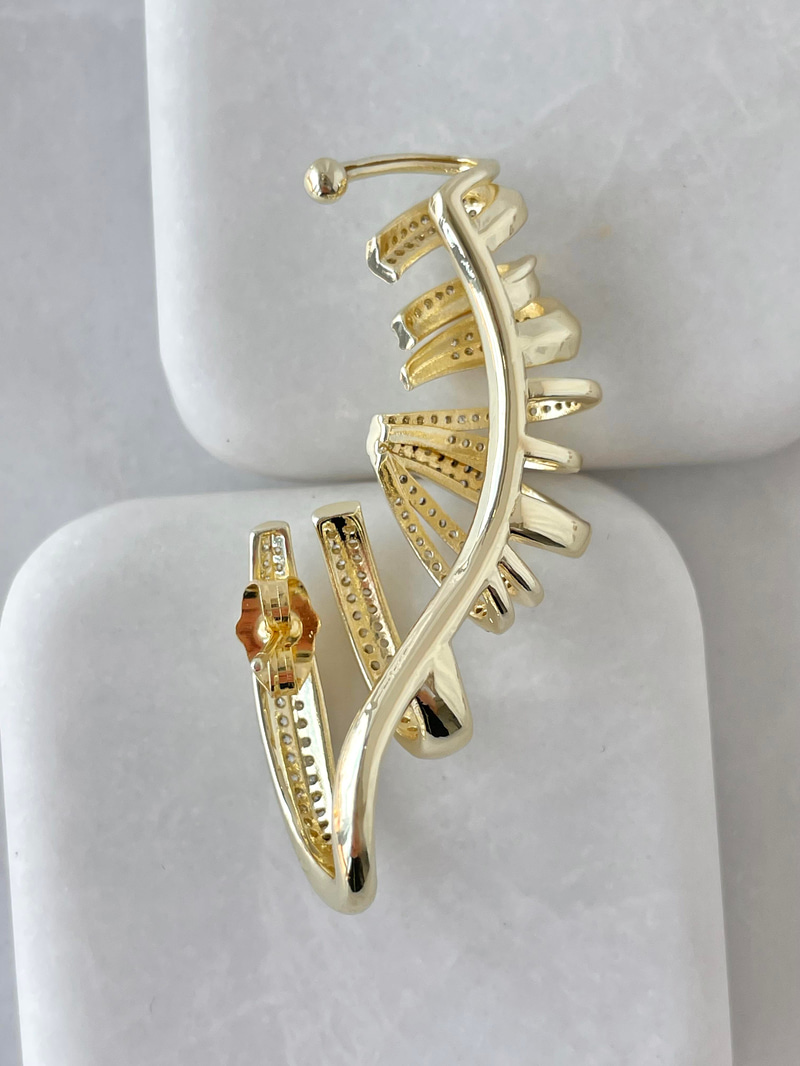 Altın Kaplama Gömme Taşlı Çoklu Görünüm Kıkırdaklı Küpe Gold