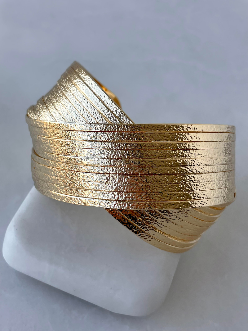 Altın Kaplama Düğüm Model Kelepçe Gold