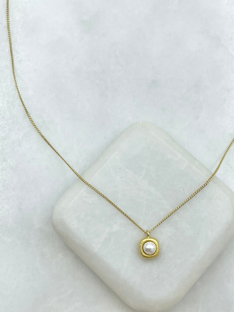 Özel Seri İncili Minimal Kare Kolye 45 cm Gold