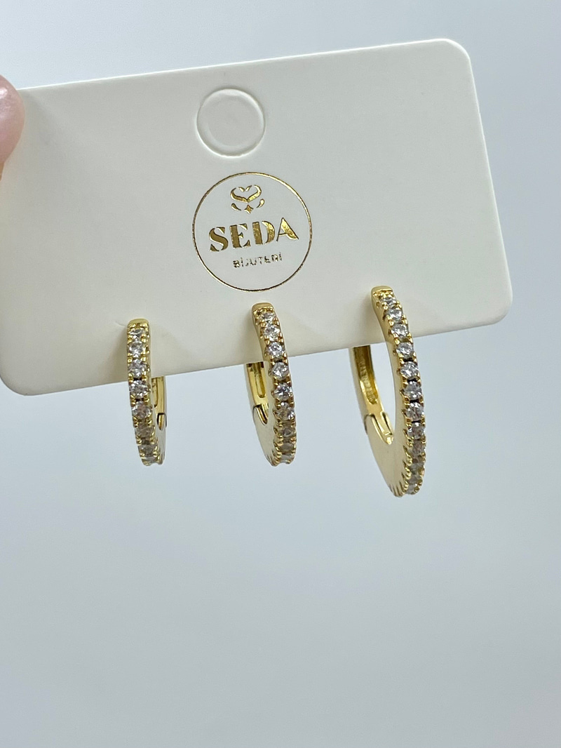 Özel Seri Üçlü Gömme Taşlı Oval Halka Set Küpe Gold