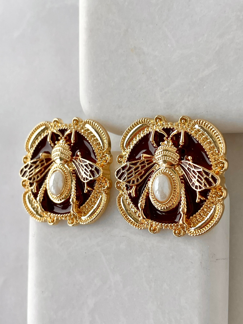 Altın Kaplama Mineli ve İncili Vintage Arı Küpe
