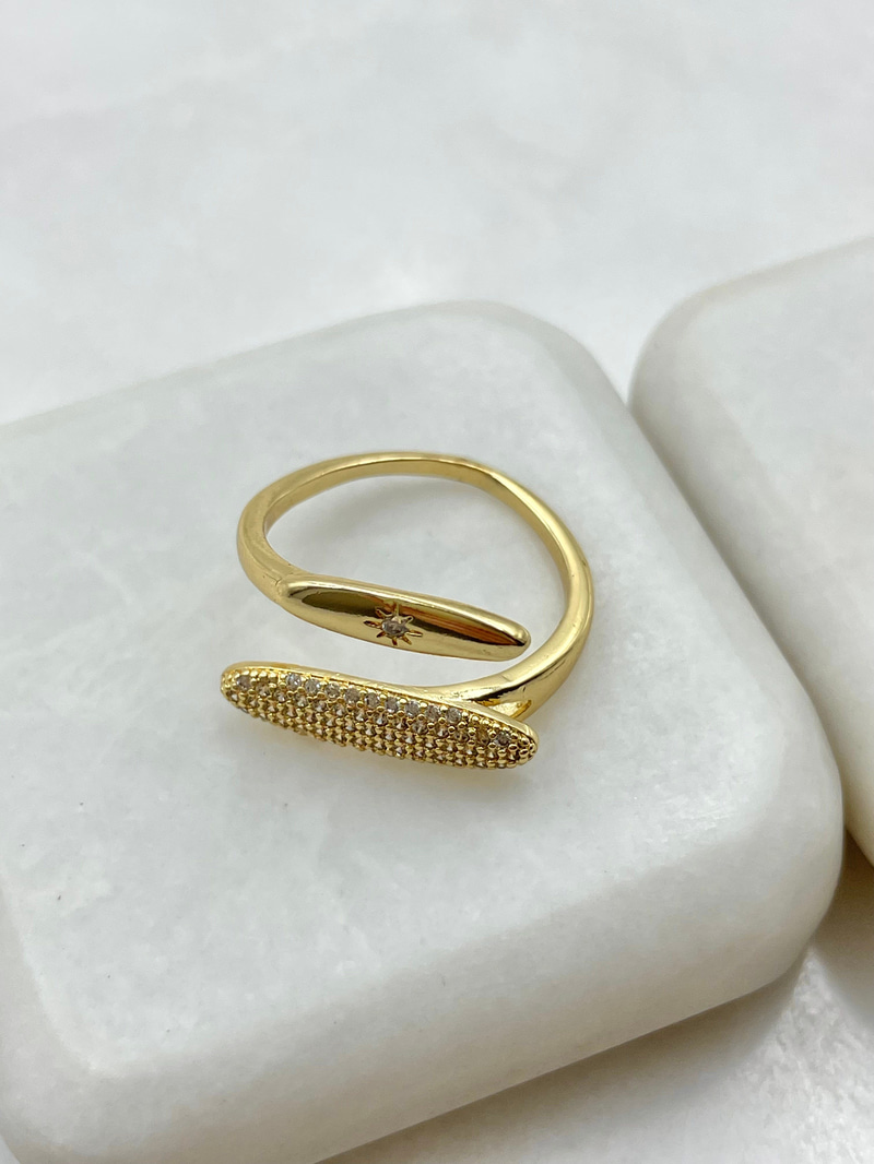 Kuzey Yıldızı İkili Oval Plaka Yüzük Gold