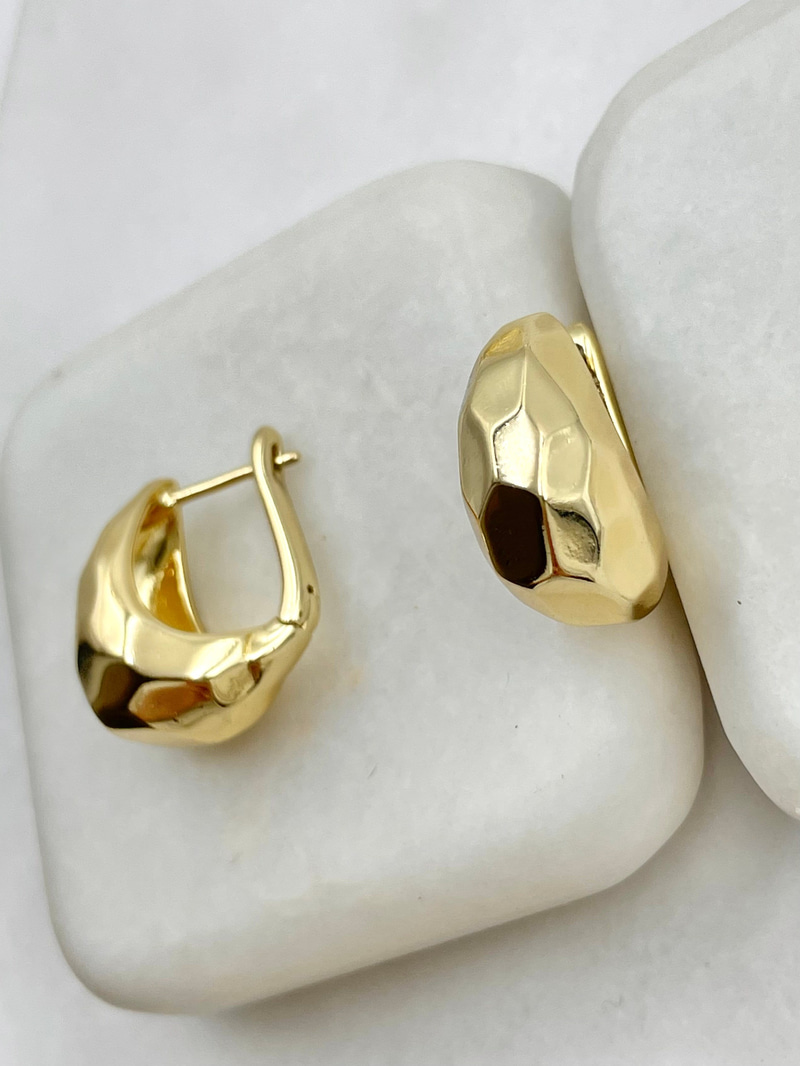 Özel Seri Petek Yansımalı Damla Küpe Gold