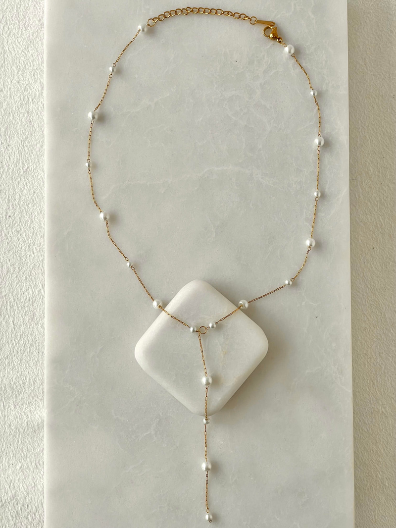 Çelik İncili Minimal Zincir Kolye