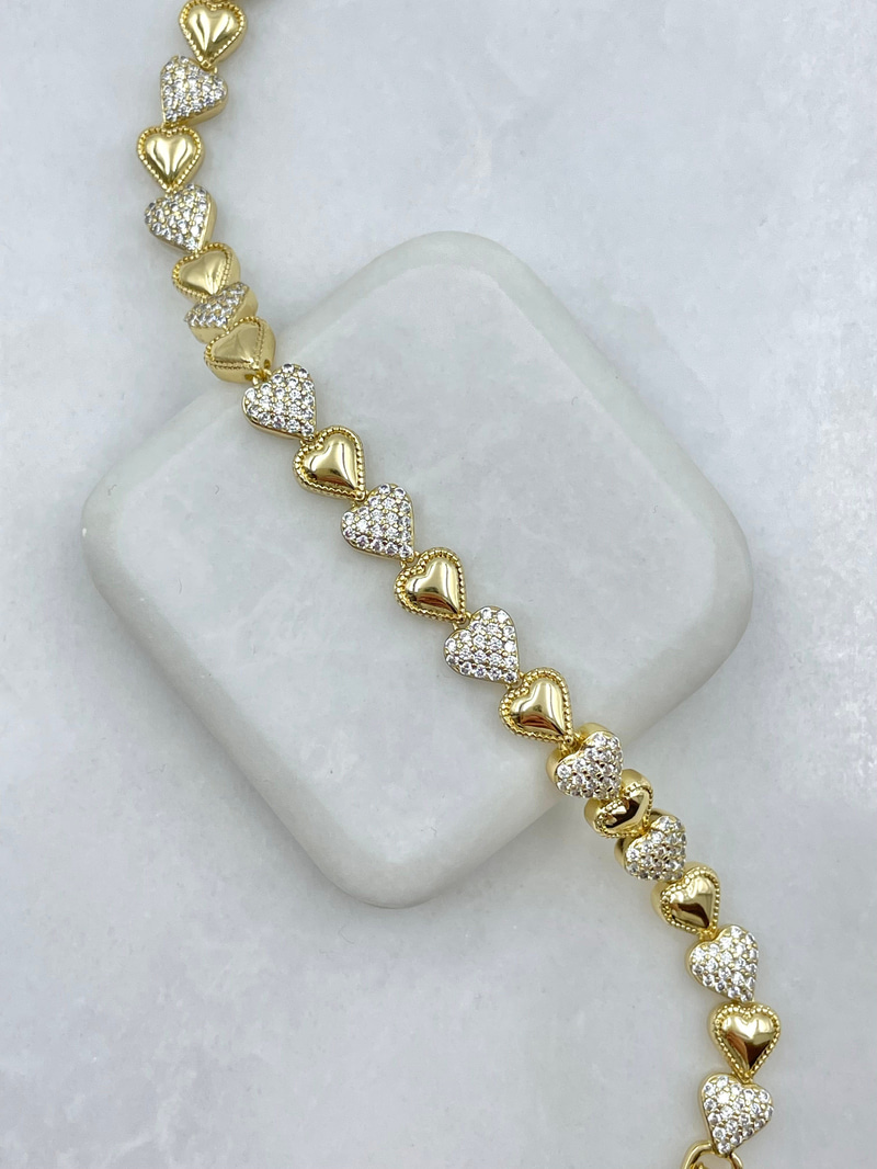 Özel Seri Gömme Taşlı Sıralı Kalp Model Bileklik Gold