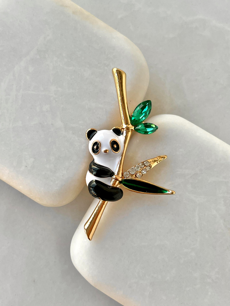 Kristal Bambu ve Mineli Panda Broş