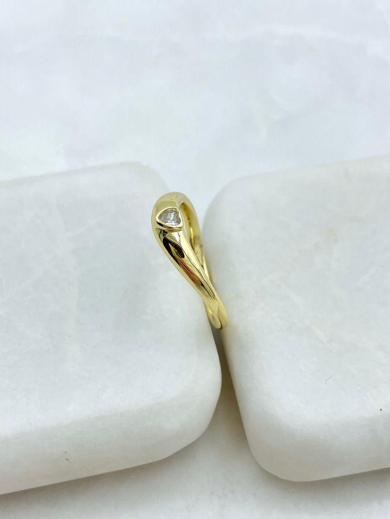 Altın Kaplama Oval Kristal Kalp Yüzük Gold