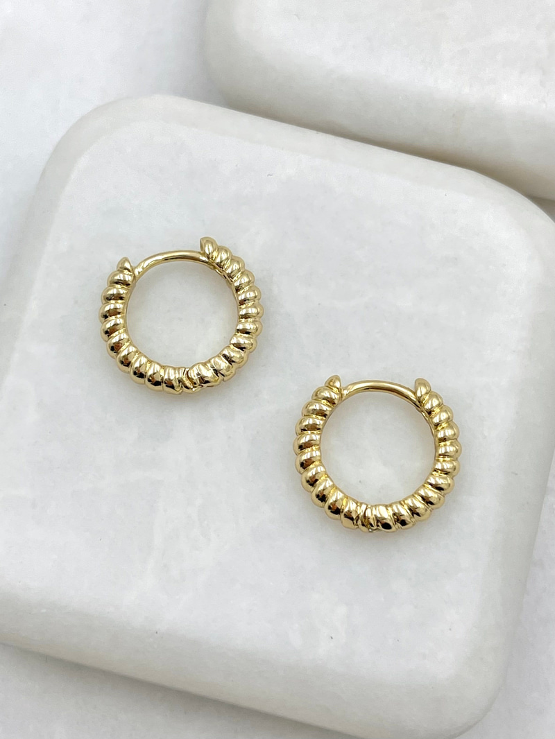 Özel Seri Sarmal Küpe 1.3 cm Gold