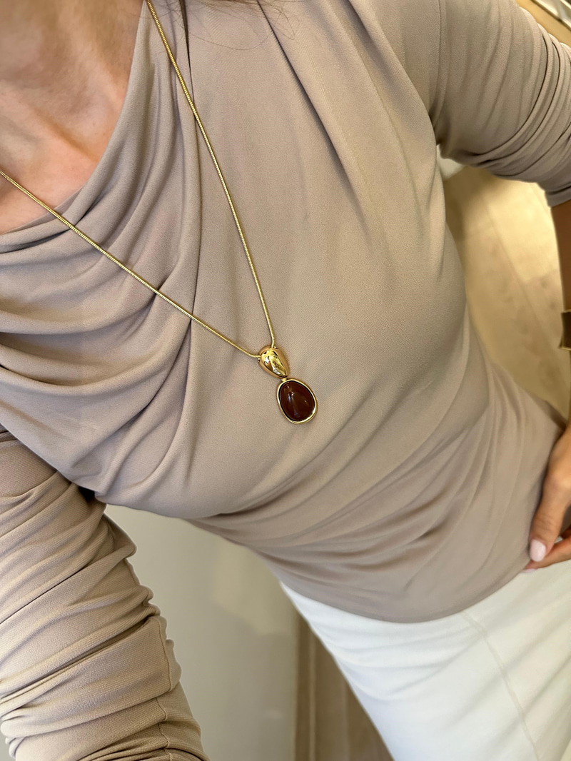 Altın Kaplama Gold Detaylı Oval Taş Model Asansör Kolye Kahve