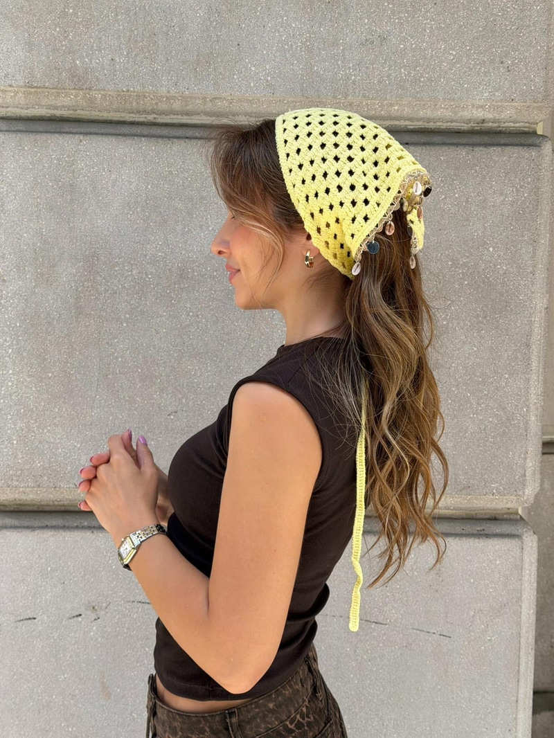 Deniz Kabuğu ve Pul Sallantılı Bandana Sarı