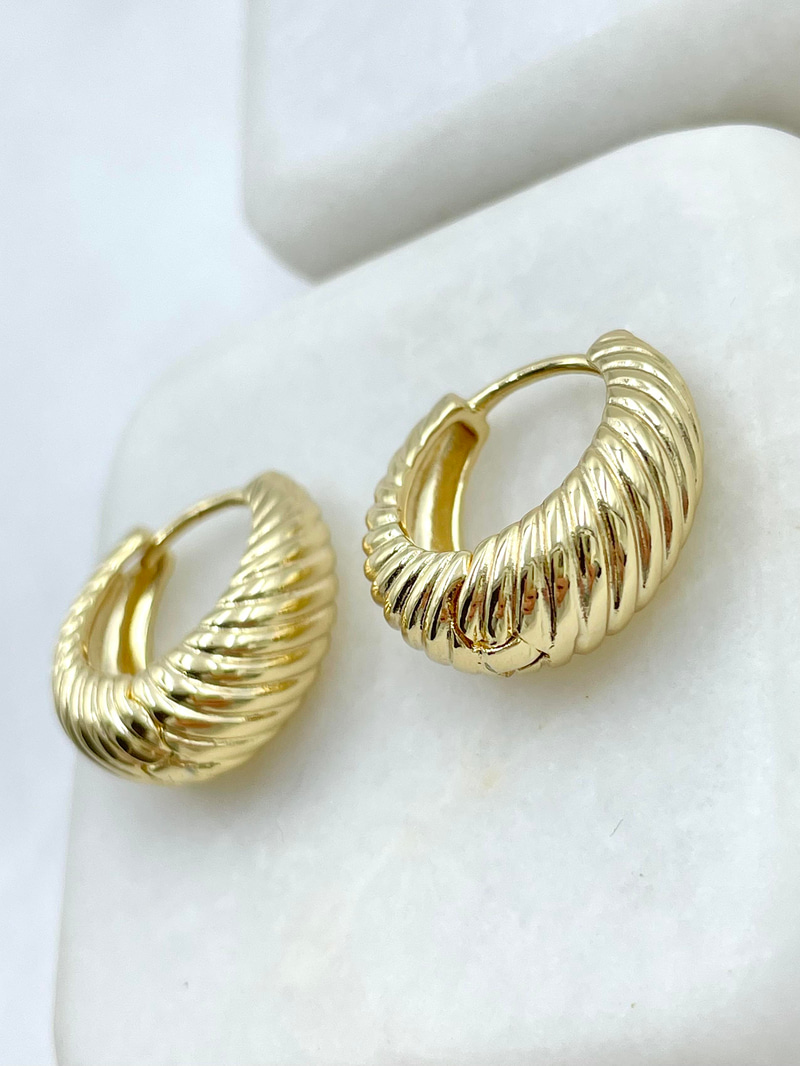 Özel Seri Minimal Tırtıklı Burgu Damla Küpe Gold