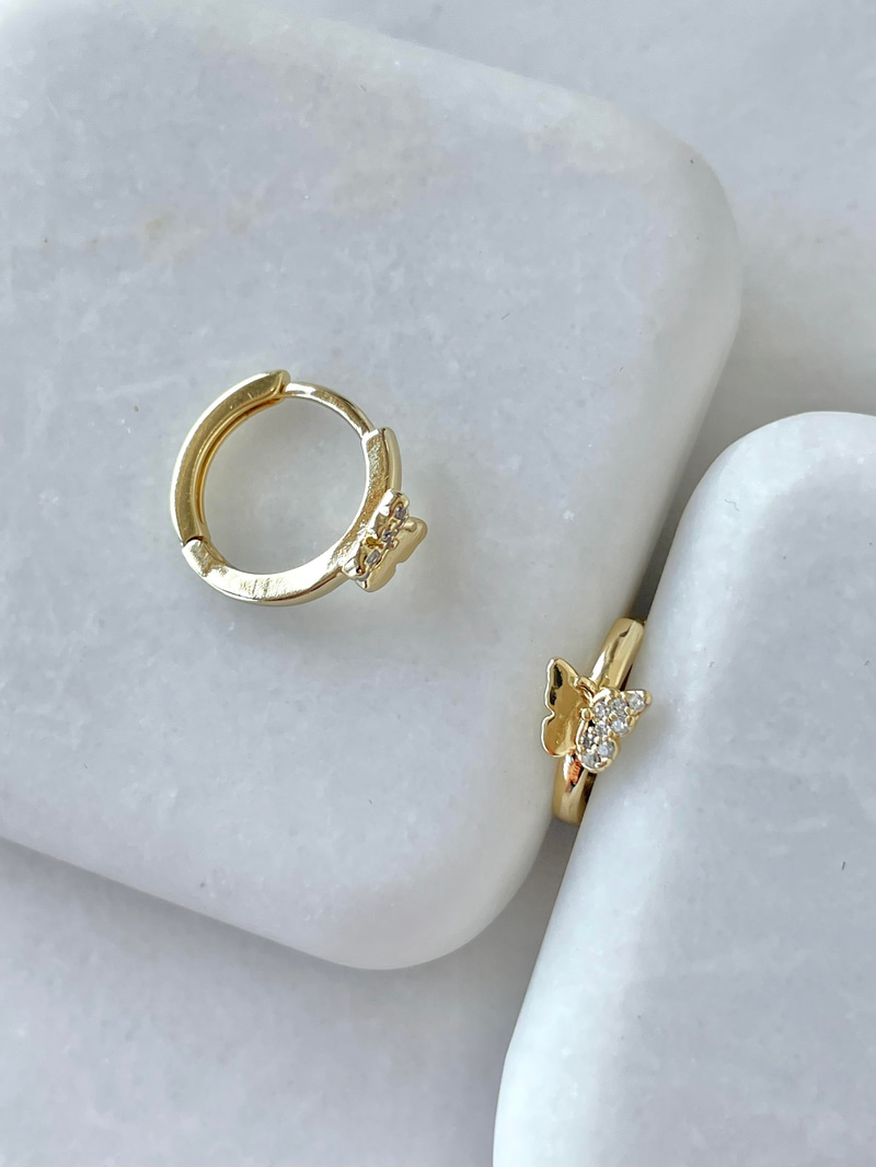 Özel Seri Gömme Taşlı Minimal Kelebek Küpe Gold