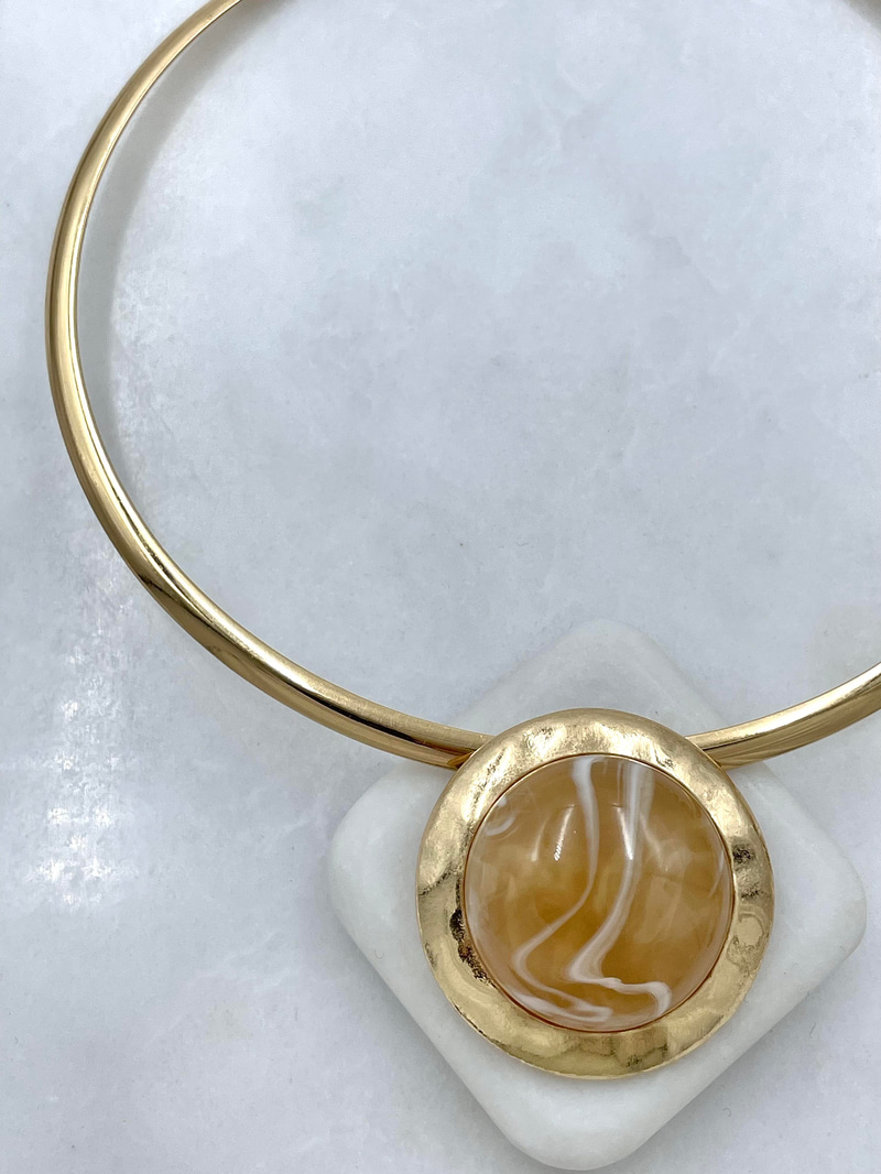 Altın Kaplama Doğal Taşlı Vintage Choker Kolye Bej