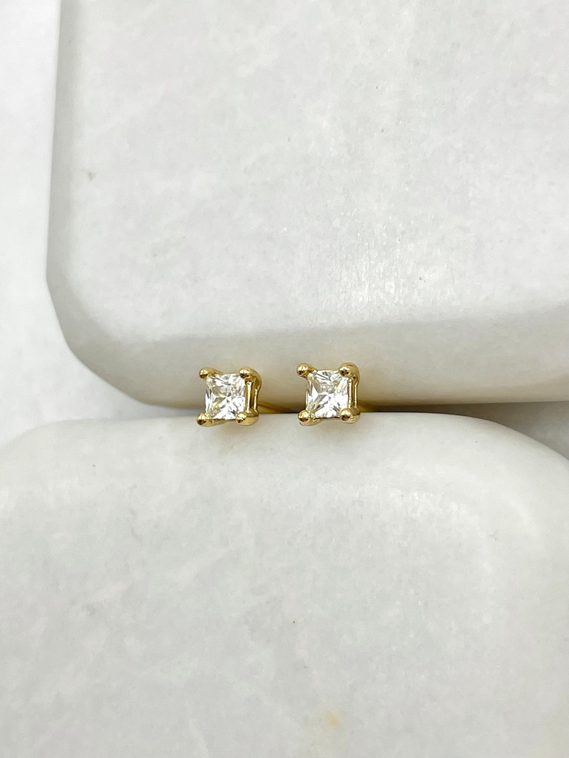 Özel Seri Minimal Kare Kristal Küpe 0.4 cm Gold