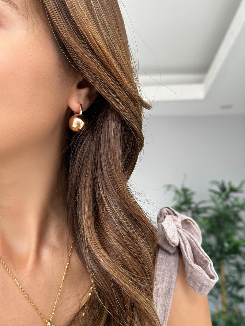 Özel Seri Top Sallantılı Küpe