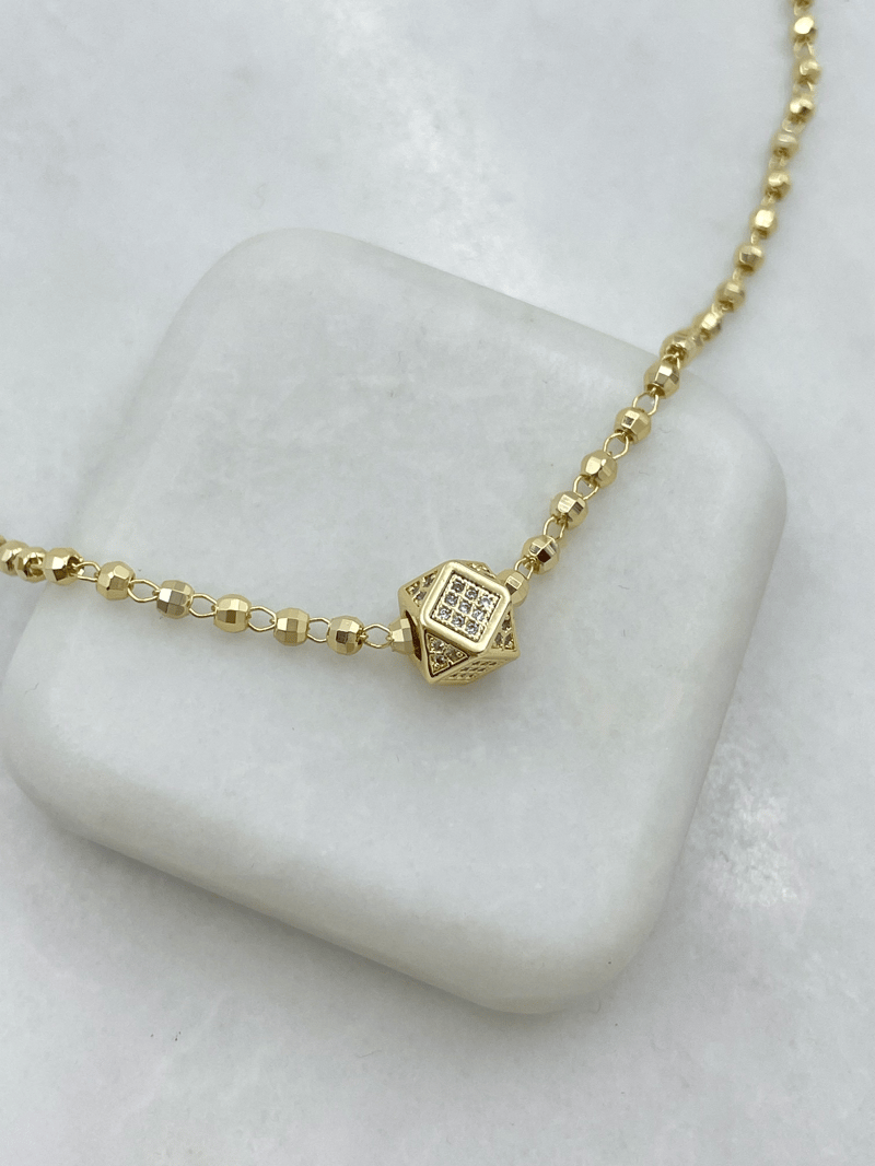 Altın Kaplama Geometrik Uçlu Yansımalı Topçuk Kolye Gold
