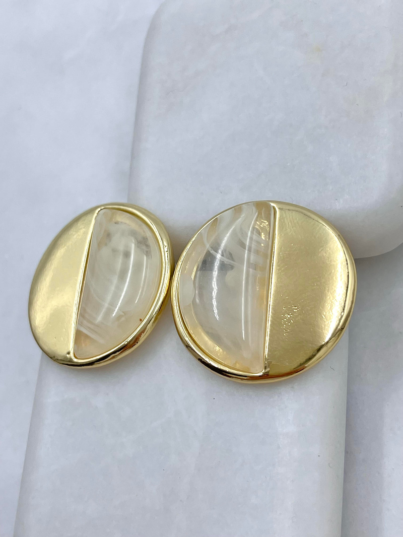 Altın Kaplama Gold Detaylı Daire Plaka Vintage Küpe Ekru