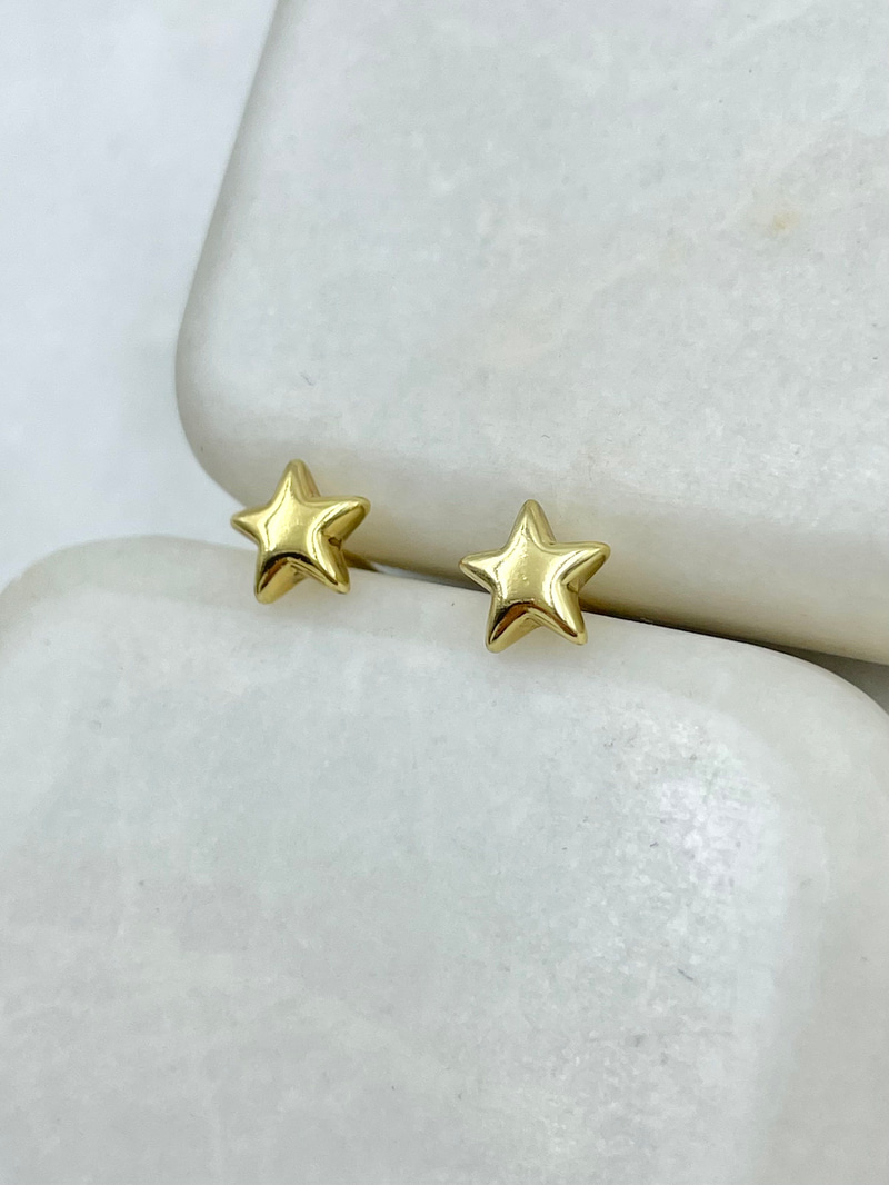 Özel Seri Minimal Bombe Yıldız Küpe 0.6 cm Gold