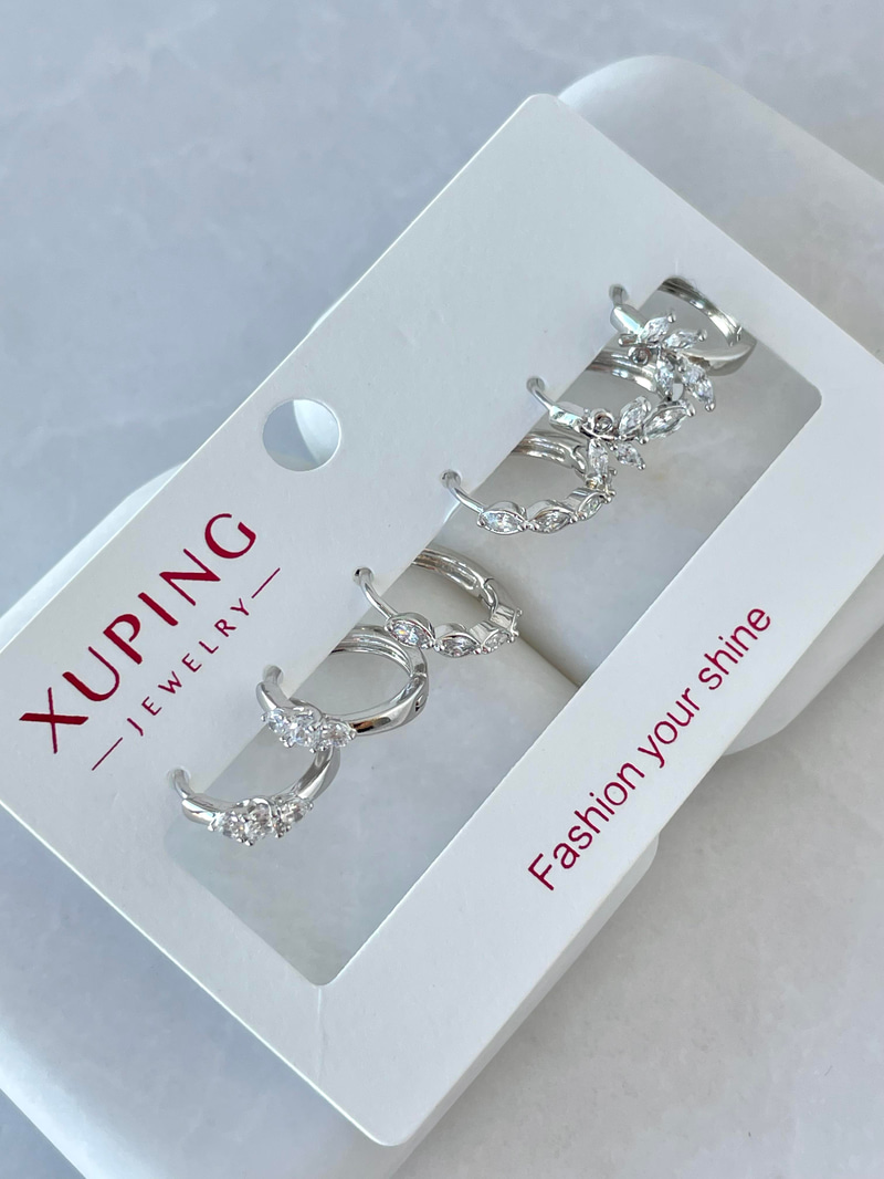 Özel Seri Altılı Kristal Taşlı Minimal Küpe Gümüş
