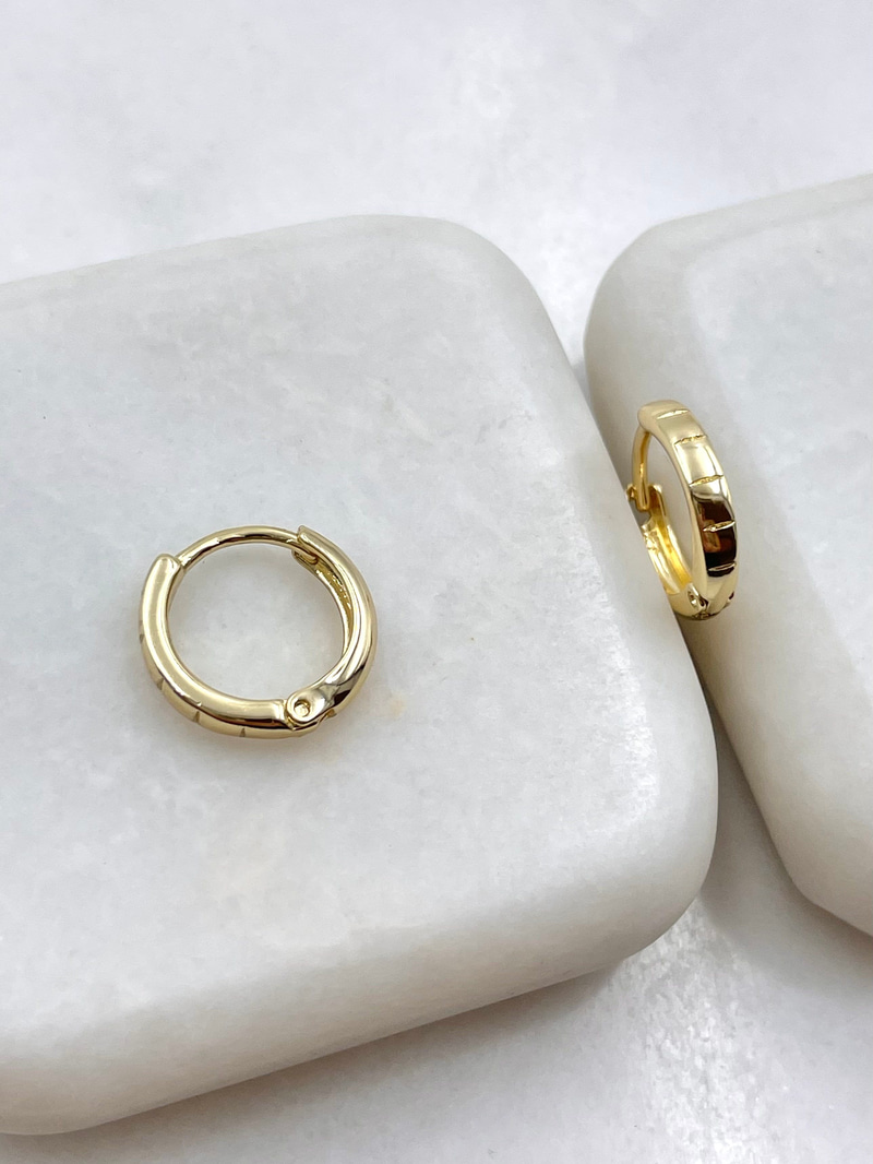 Özel Seri Kare Yansımalı Halka Küpe Gold