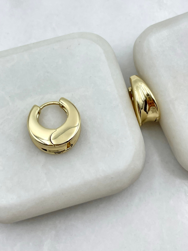 Özel Seri Çukur Detay Bombe Küpe 1.5 cm Gold
