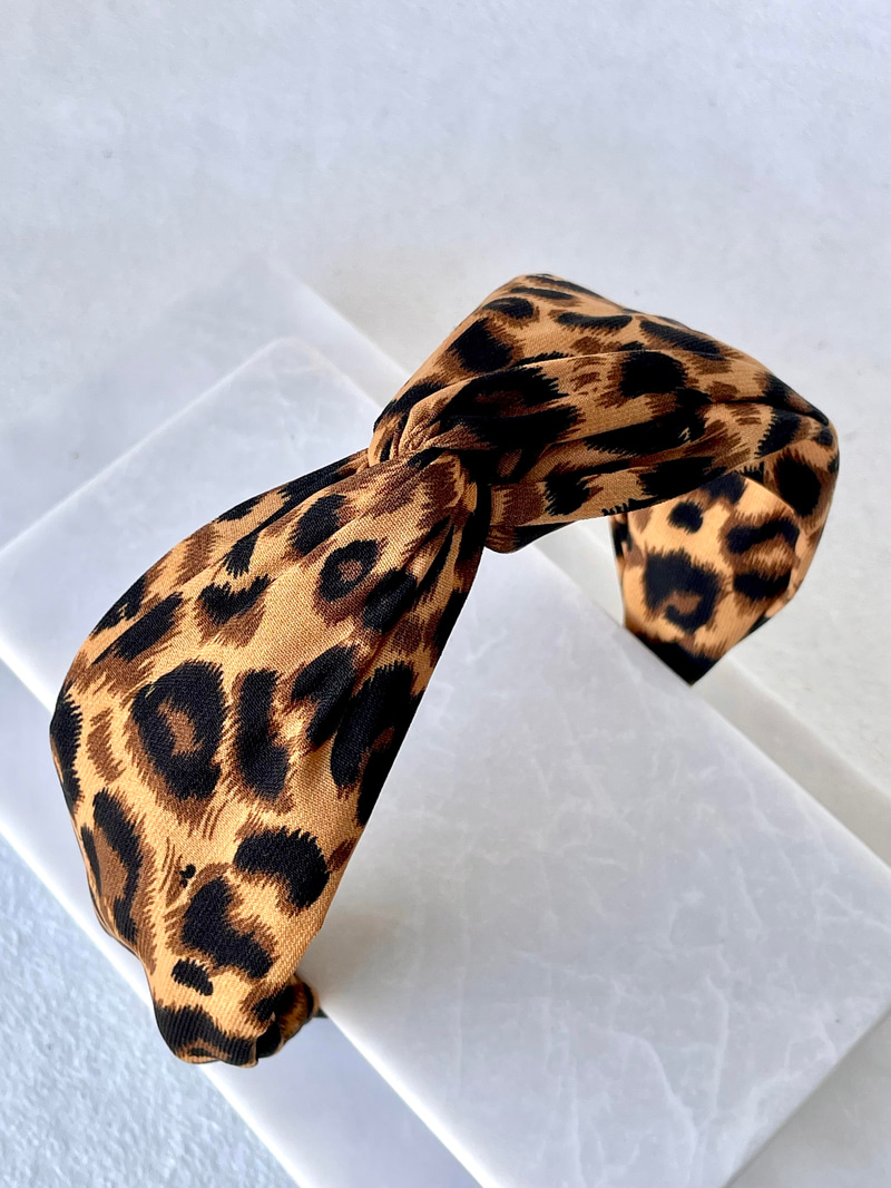 Leopar Desenli Düğüm Model Bandana Taç Kahve