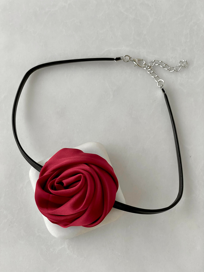 Gül Deri Choker Kolye Bordo