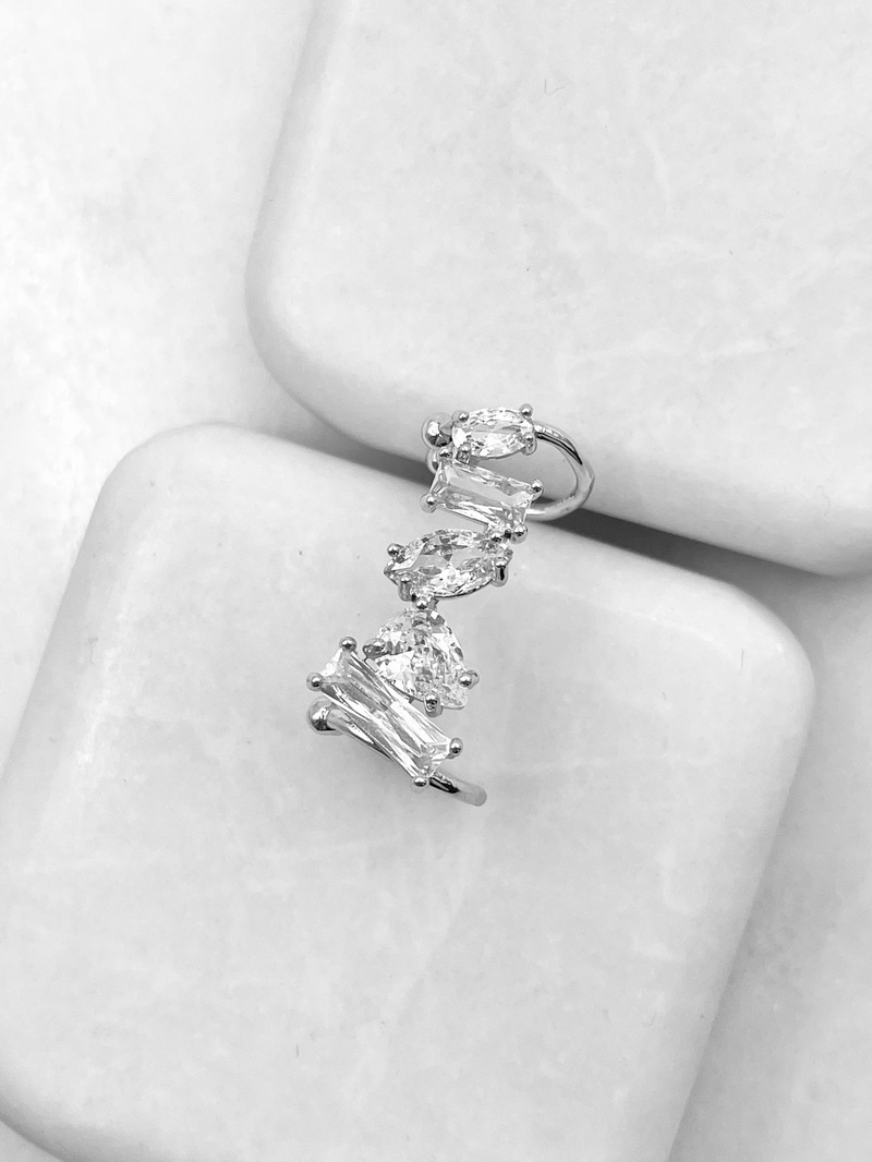 Çeşitli Kristal Taşlı Kıkırdak Küpe Gümüş