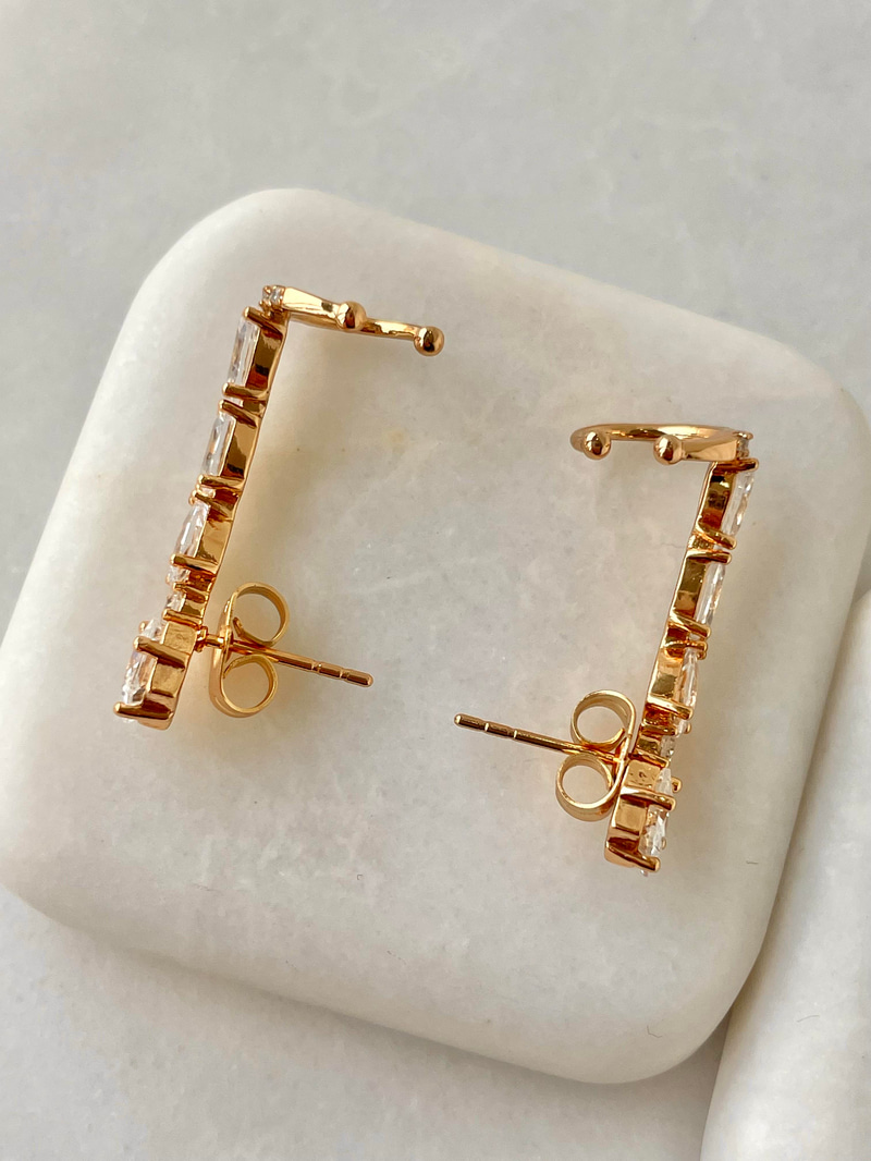Özel Seri Geometrik Şekilli Kristal Taşlı Kıkırdak Küpe Gold
