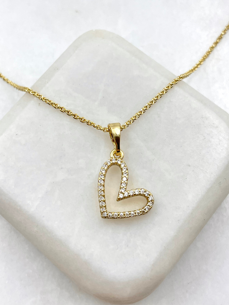Özel Seri Minimal Gömme Taşlı Kalp Kolye 45 cm Gold