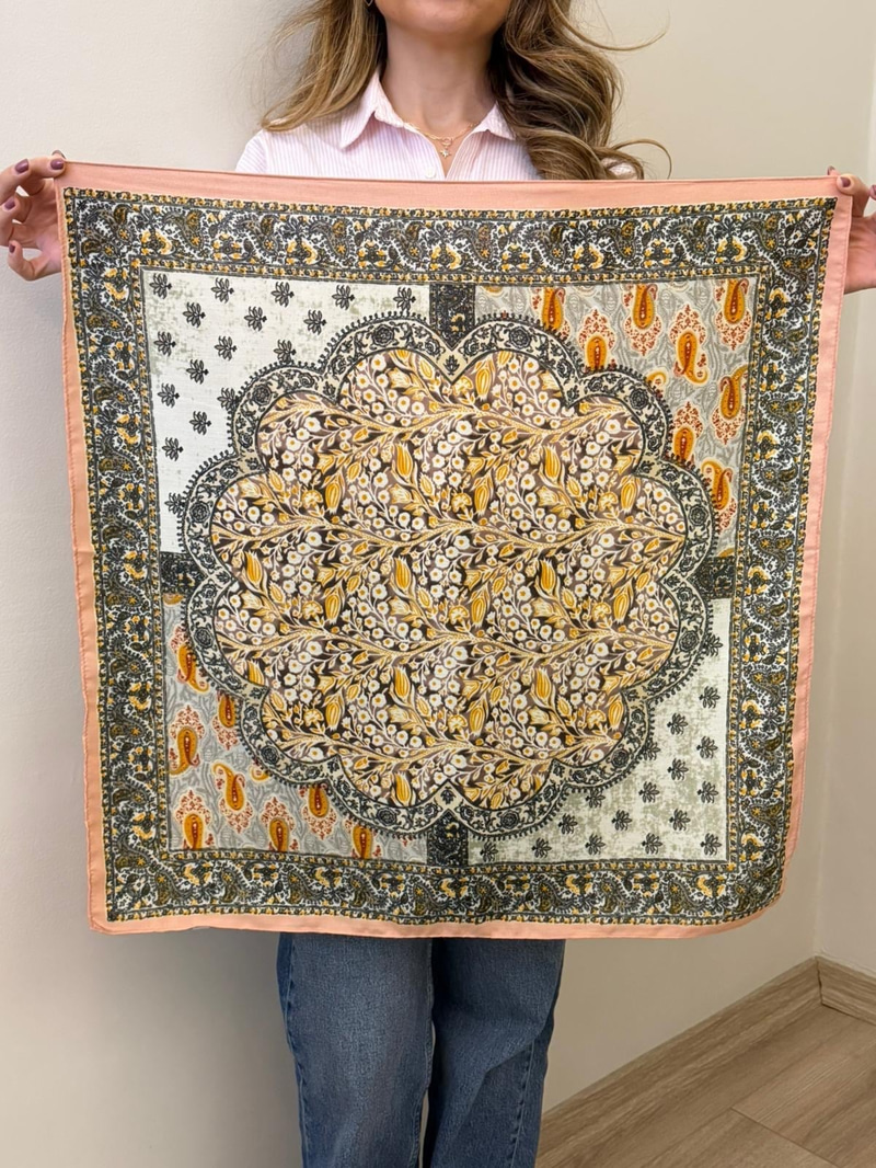 Ebruli Desenli Pamuk Dokulu Şal Bej 65 x 65 cm Renkli