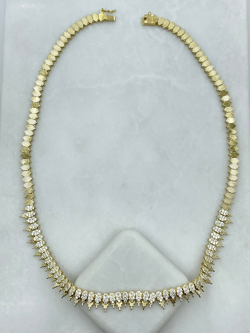 Altın Kaplama Kristal Taşlı Tasarım Kolye Gold