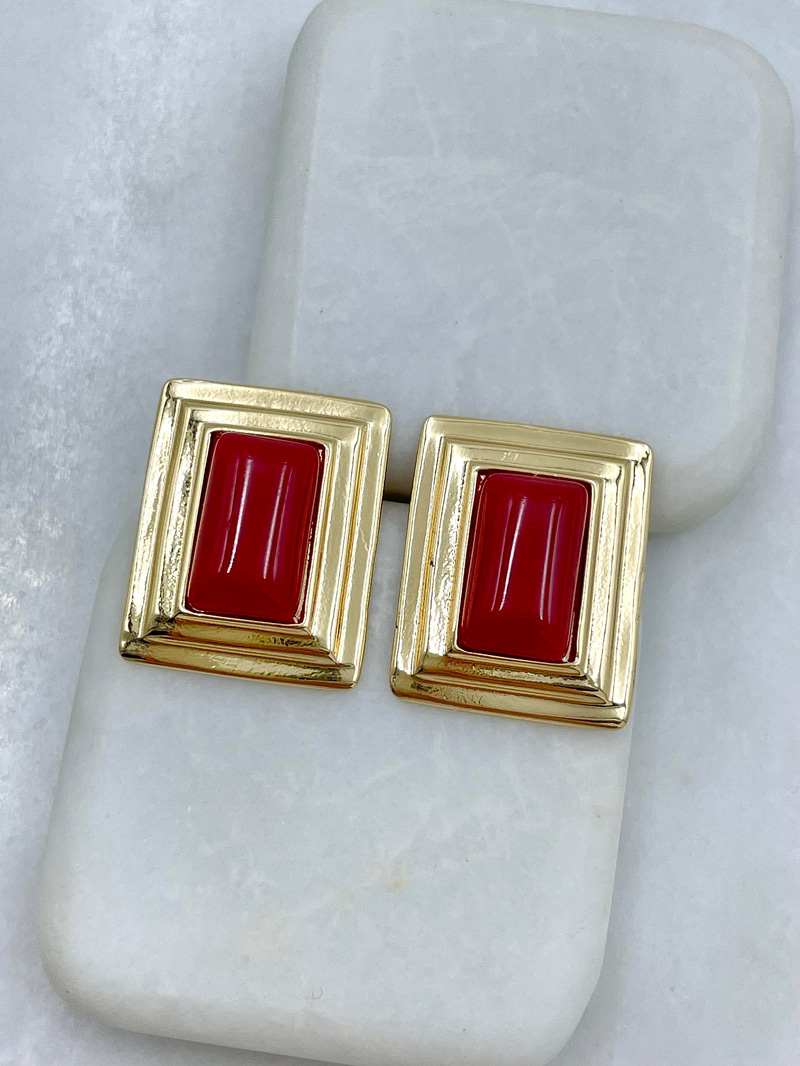 Altın Kaplama Kare Çerçeve Model Kırmızı Mineli Vintage Küpe Gold