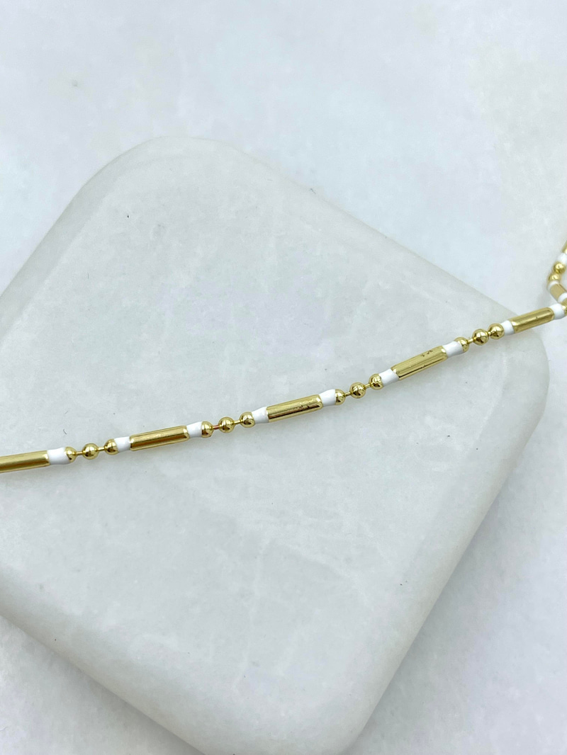 Altın Kaplama Topçuk Gold Detaylı Boncuk Kolye Beyaz