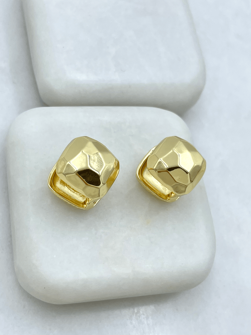 Altın Kaplama Yansımalı Kare Küpe Gold