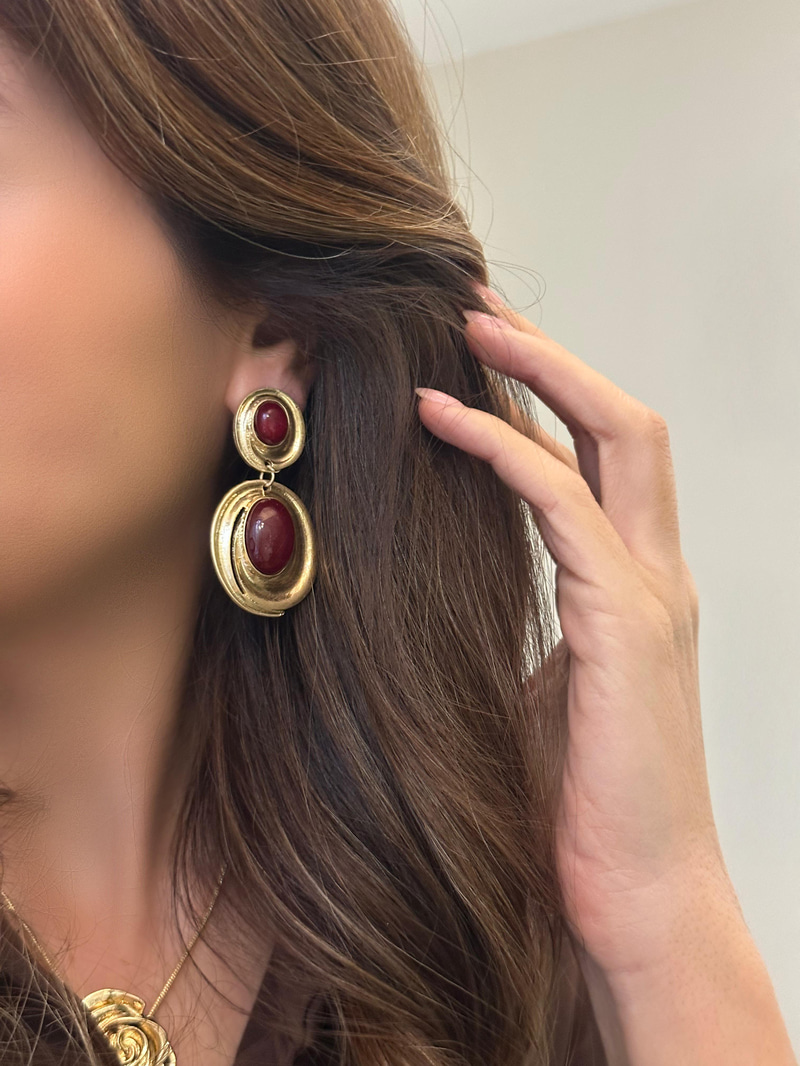 Altın Kaplama Daire Sallantılı Opal Taşlı Vintage Küpe Bordo