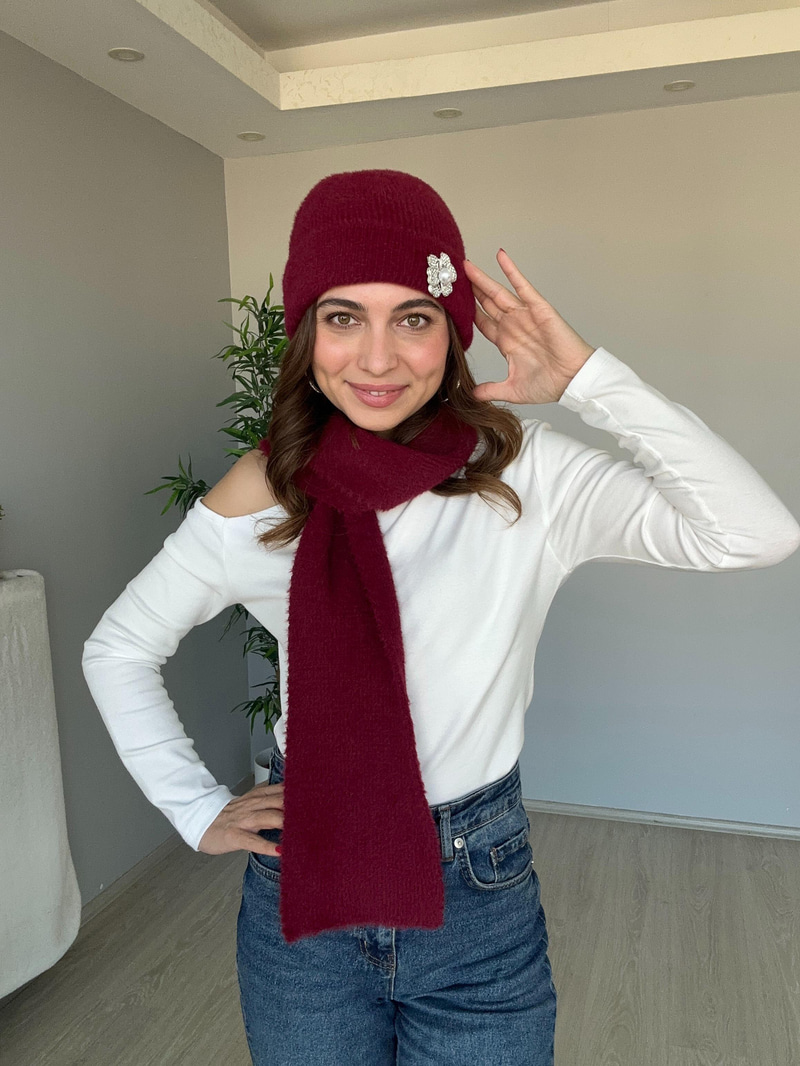 Yumuşak Dokulu Örme Atkı Bordo