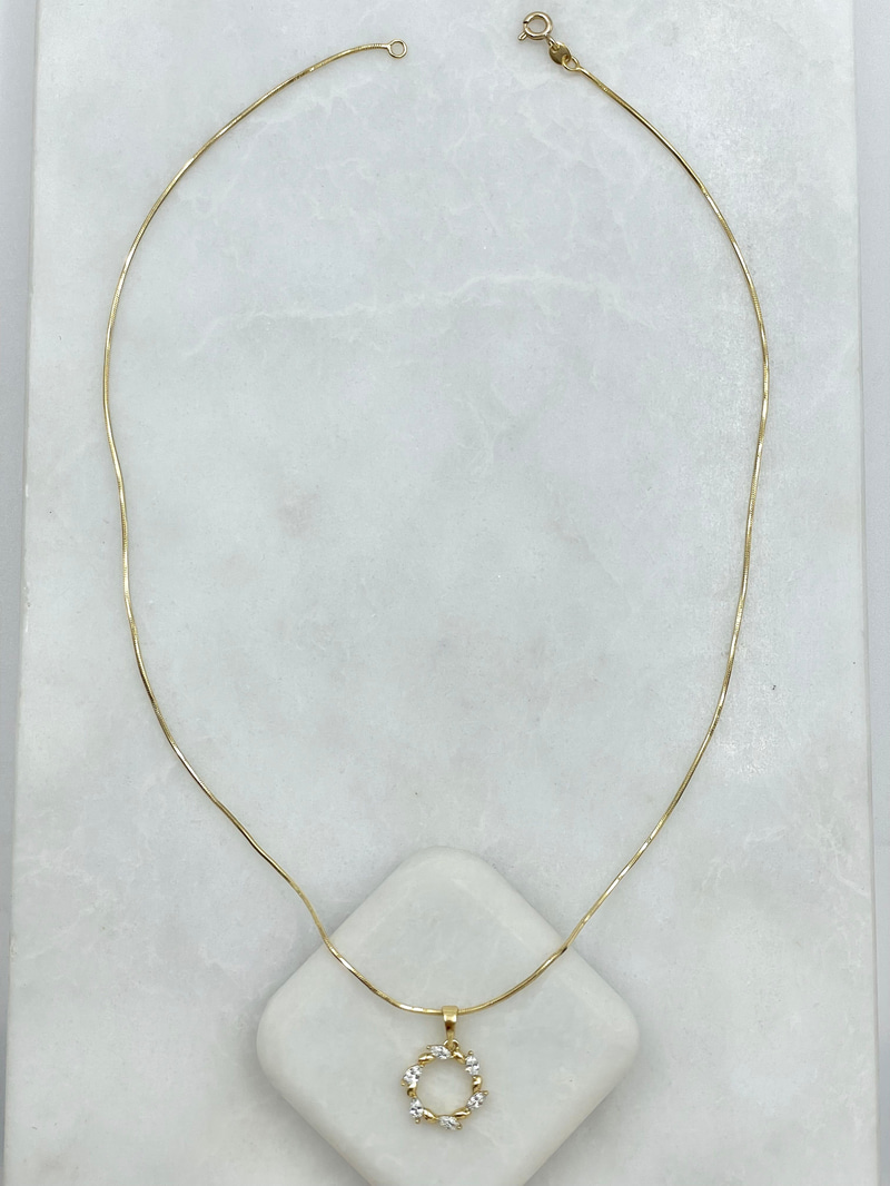 Özel Seri Kristal Taşlı Yaprak Model Kolye 45 cm Gold