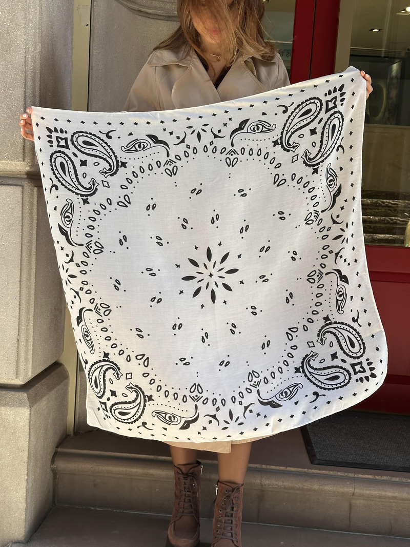 Etnik Desenli Şal-Fular 90x90 cm Krem