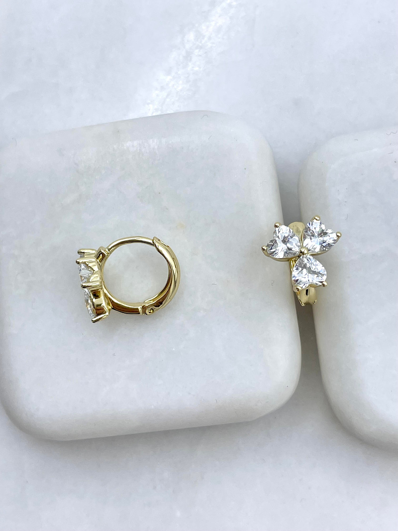 Özel Seri Kristal Taşlı Üçlü Kalp Küpe Gold