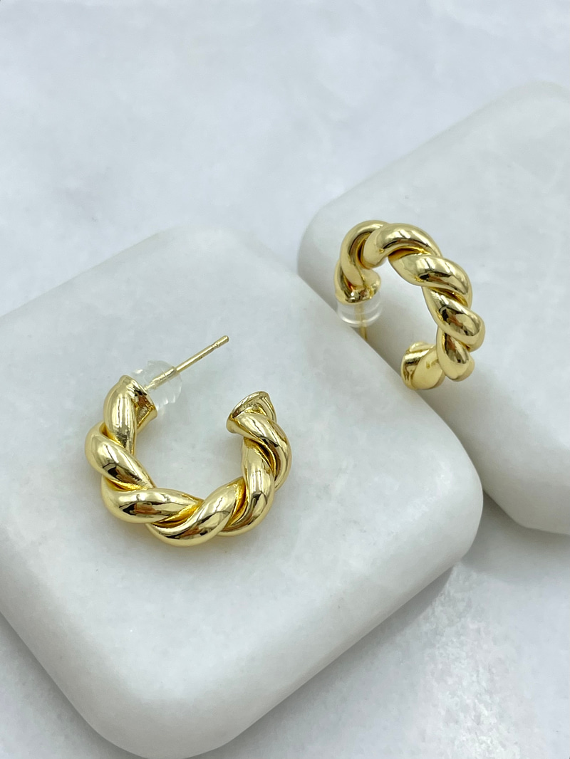 Altın Kaplama Bombe Sarmal Küpe Gold