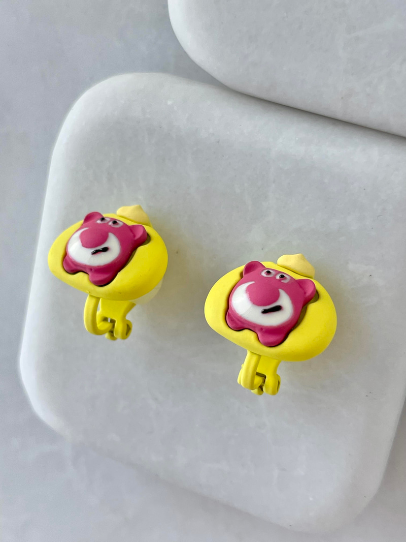Pembe Sarılı Sevimli Ayıcık Çocuk Küpesi Renkli