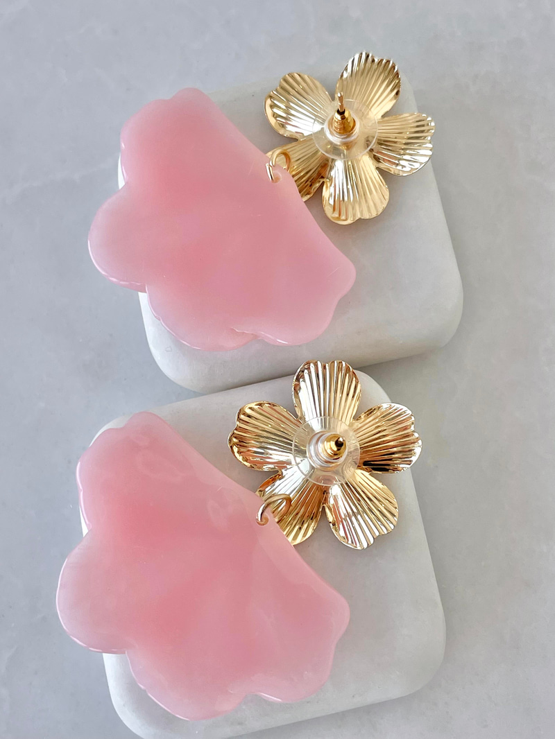 Altın Kaplama Sallantılı Lotus Küpe Pembe