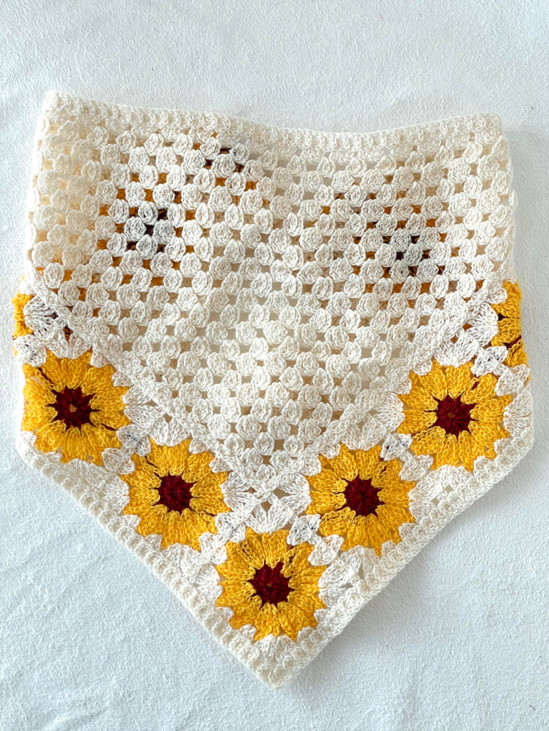 Çiçek Kenarlı Örgü Bandana Sarı