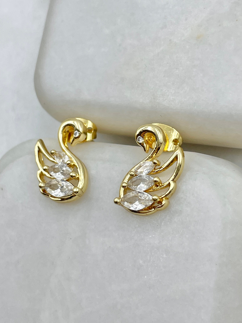 Kristal Taşlı Kuğu Küpe Gold
