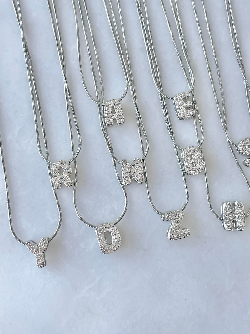 Çelik Gömme Taşlı Harf Kolye Gümüş