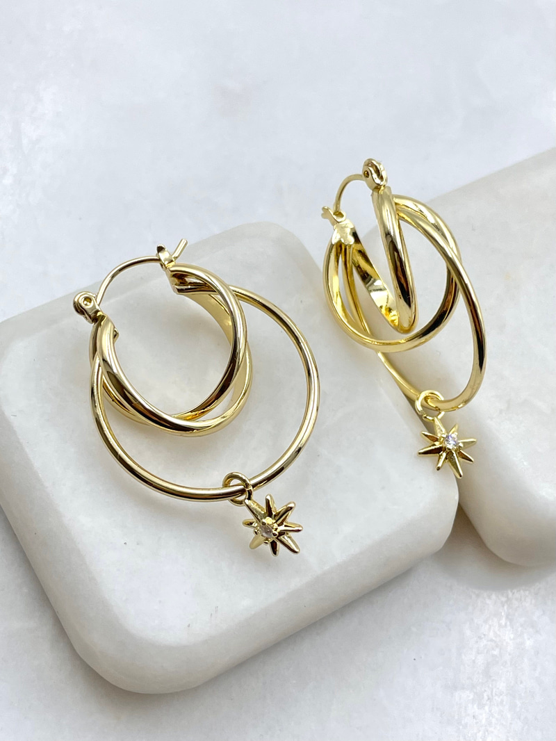 Kuzey Yıldızı Sallantılı İç İçe Halka Küpe Gold