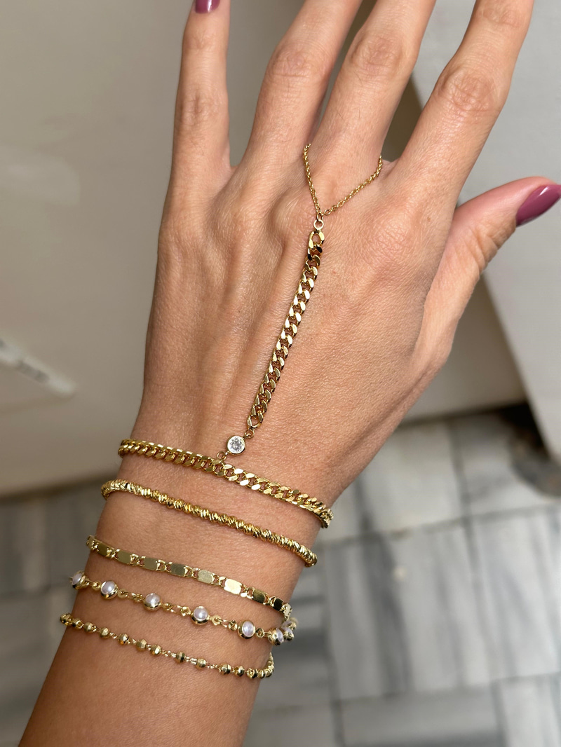 Altın Kaplama İncili Topçuk ve Plaka Zincir Bileklik Gold