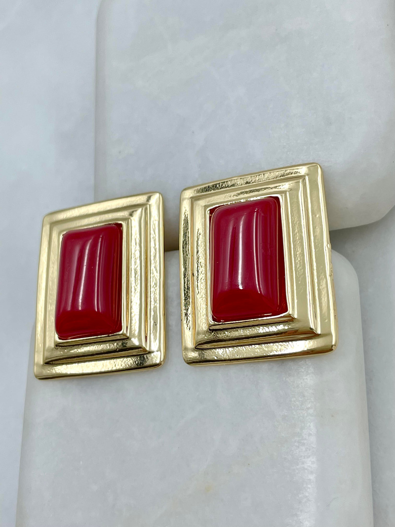 Altın Kaplama Kare Çerçeve Model Kırmızı Mineli Vintage Küpe Gold